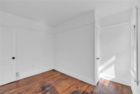 9414 Carton Avenue Cleveland OH 44104