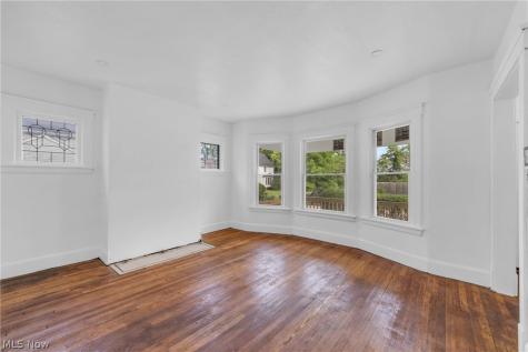 9414 Carton Avenue Cleveland OH 44104