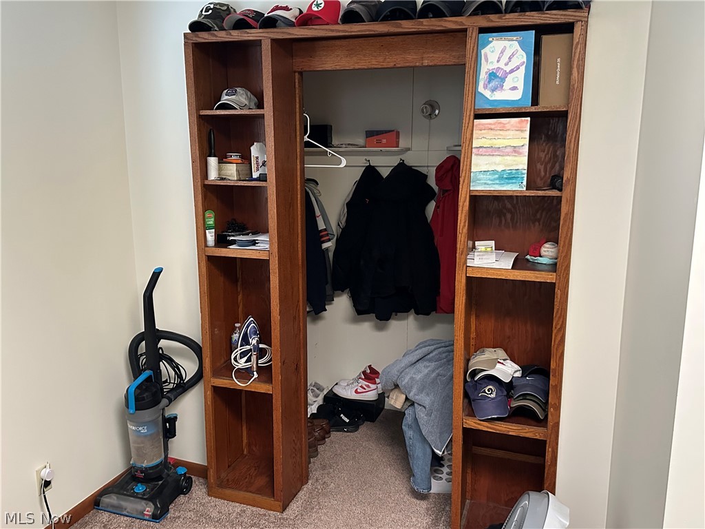 537 Dale Avenue Willard OH 44890