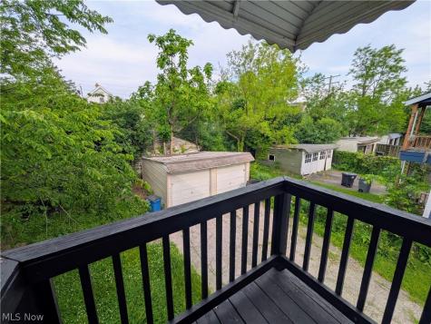 2813 E 125th Street Cleveland OH 44120