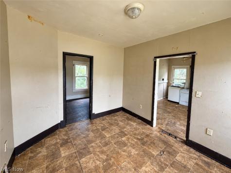 3261 W 58th Street Cleveland OH 44102