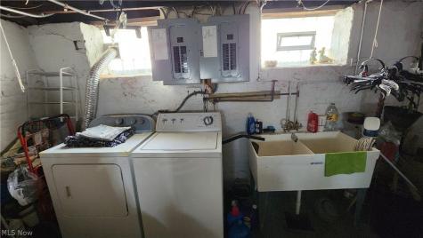 3747 Bosworth Road Cleveland OH 44111