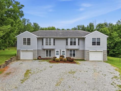 5400 & 5402 Paddy Court New Franklin OH 44203