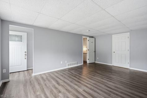 5400 & 5402 Paddy Court New Franklin OH 44203