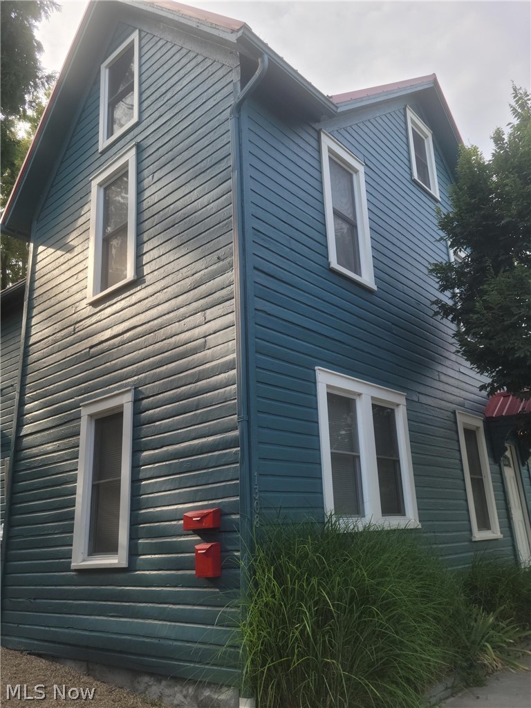 1306 W 73rd Street Cleveland OH 44102