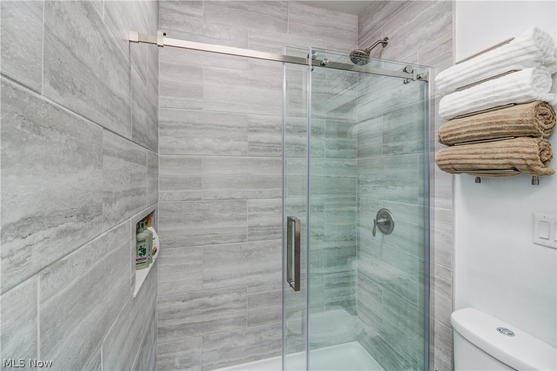 1306 W 73rd Street Cleveland OH 44102