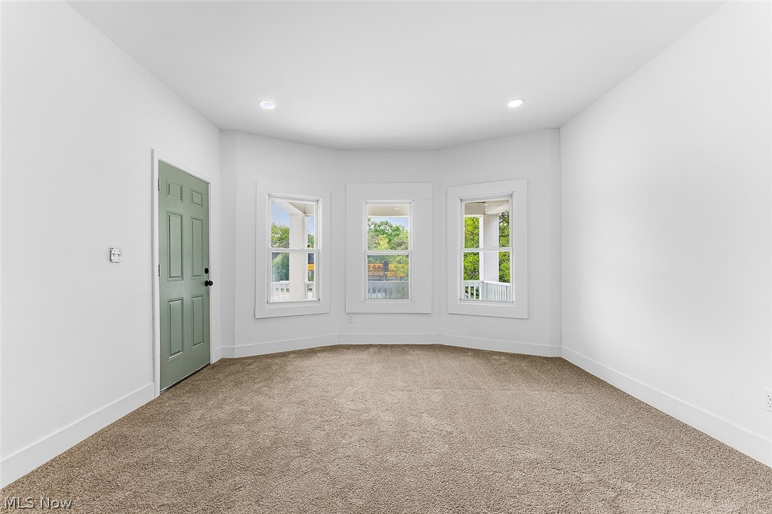 7609 Superior Avenue Cleveland OH 44103