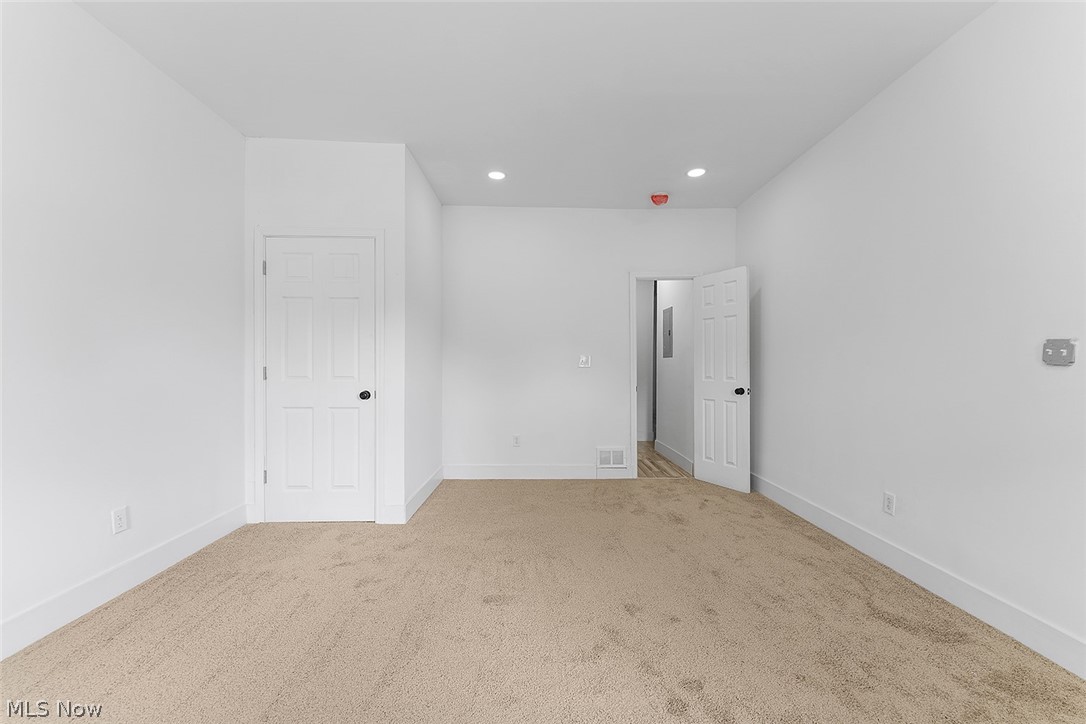 7609 Superior Avenue Cleveland OH 44103