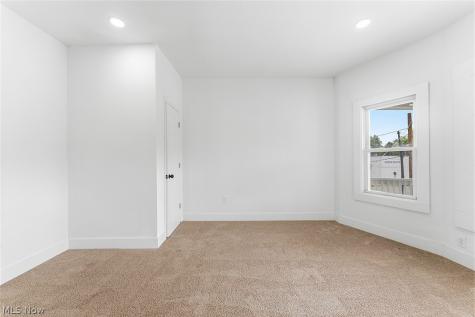 7609 Superior Avenue Cleveland OH 44103