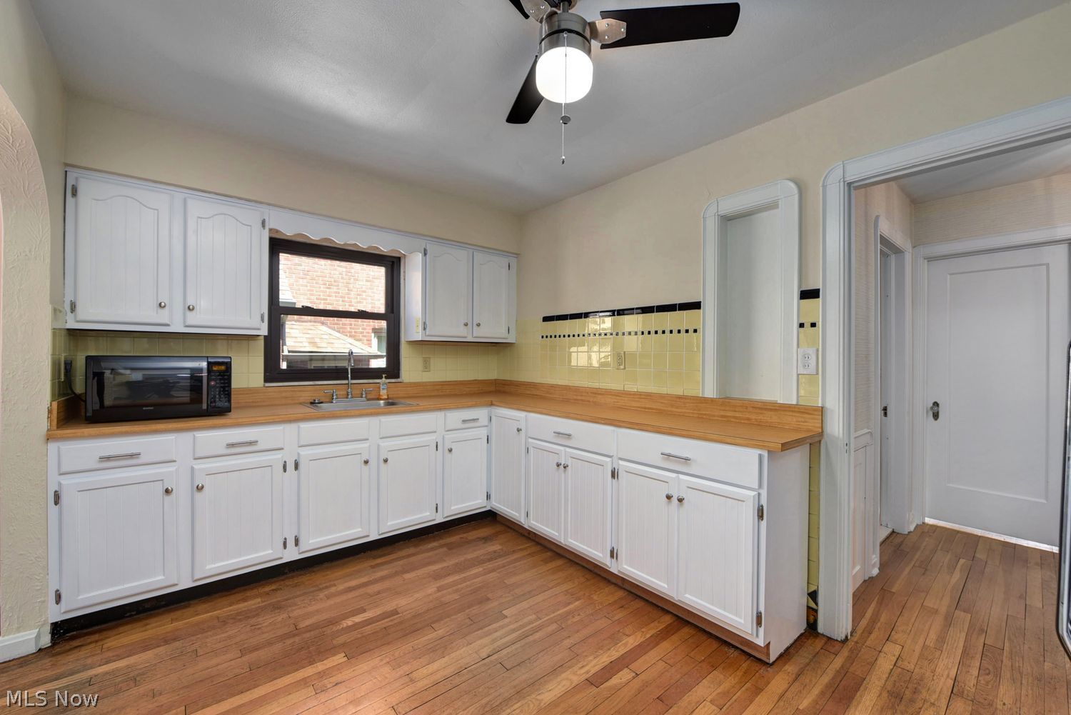 3301 W 165th Street Cleveland OH 44111