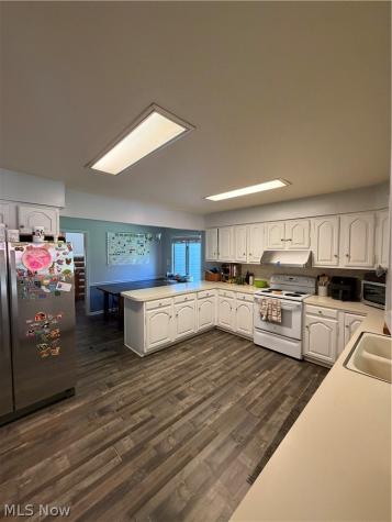453-455 S Frank Boulevard Akron OH 44313