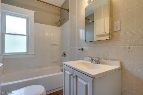 3201 Whitethorn Road Cleveland Heights OH 44118