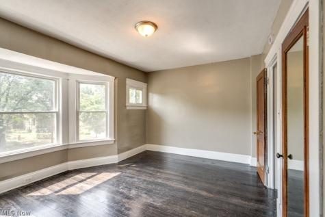 3201 Whitethorn Road Cleveland Heights OH 44118