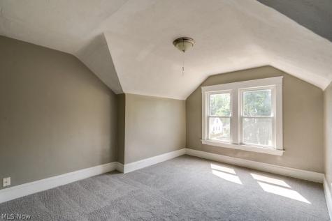 3201 Whitethorn Road Cleveland Heights OH 44118
