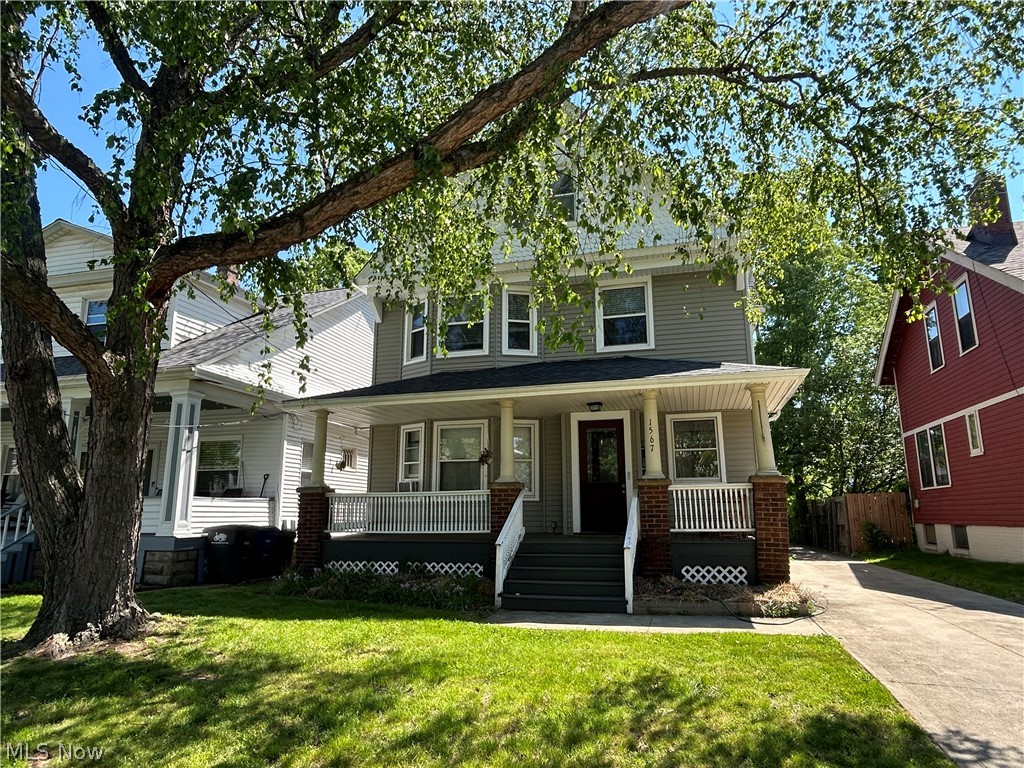 1567 Wagar Avenue Lakewood OH 44107