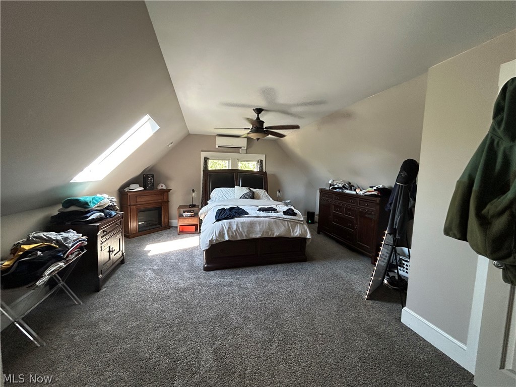 1567 Wagar Avenue Lakewood OH 44107