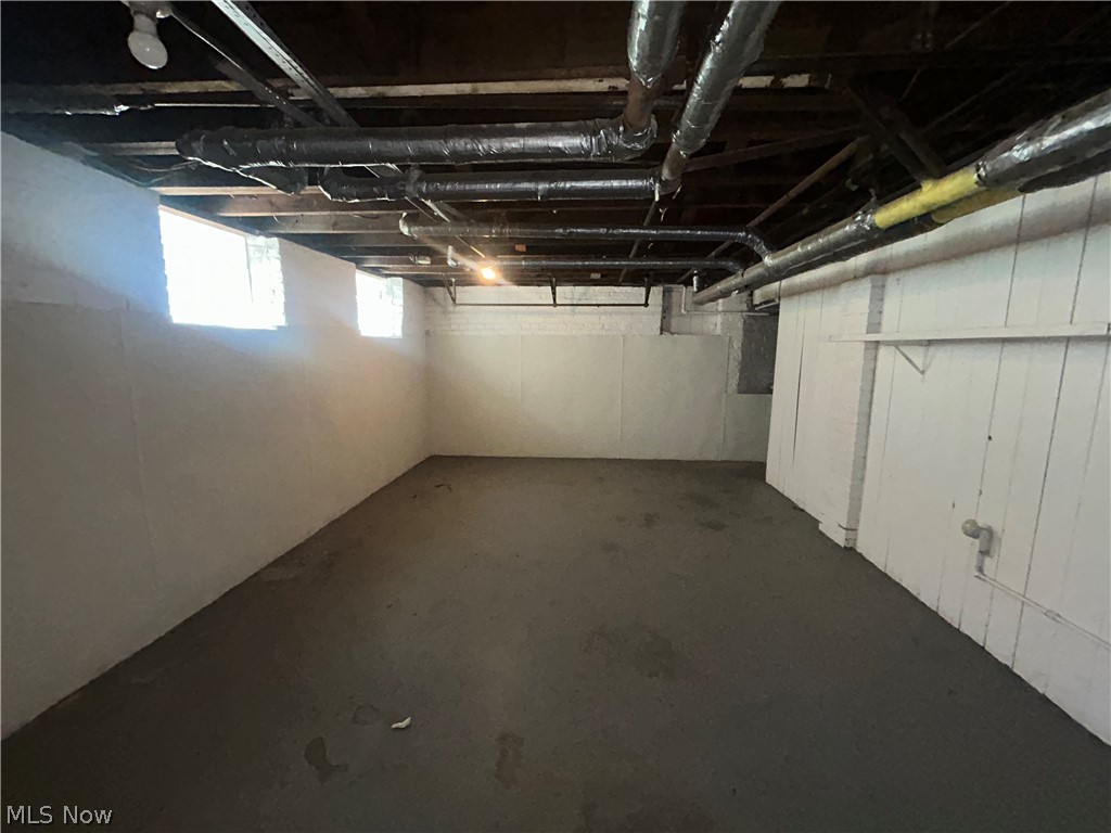 1567 Wagar Avenue Lakewood OH 44107