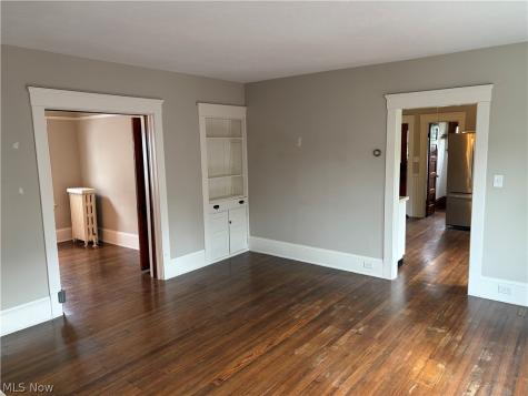 1567 Wagar Avenue Lakewood OH 44107