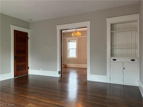 1567 Wagar Avenue Lakewood OH 44107