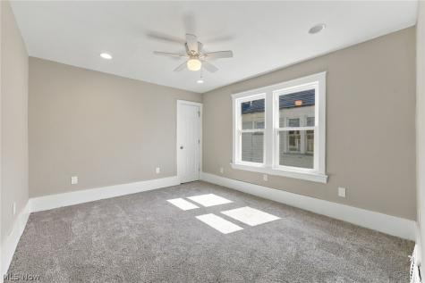 3692-3694 E 147th Street Cleveland OH 44120