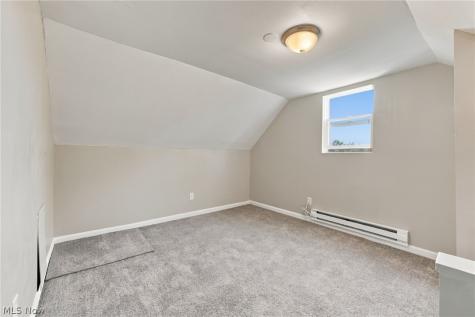 3692-3694 E 147th Street Cleveland OH 44120