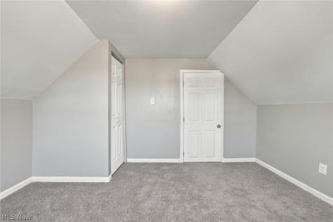 3692-3694 E 147th Street Cleveland OH 44120