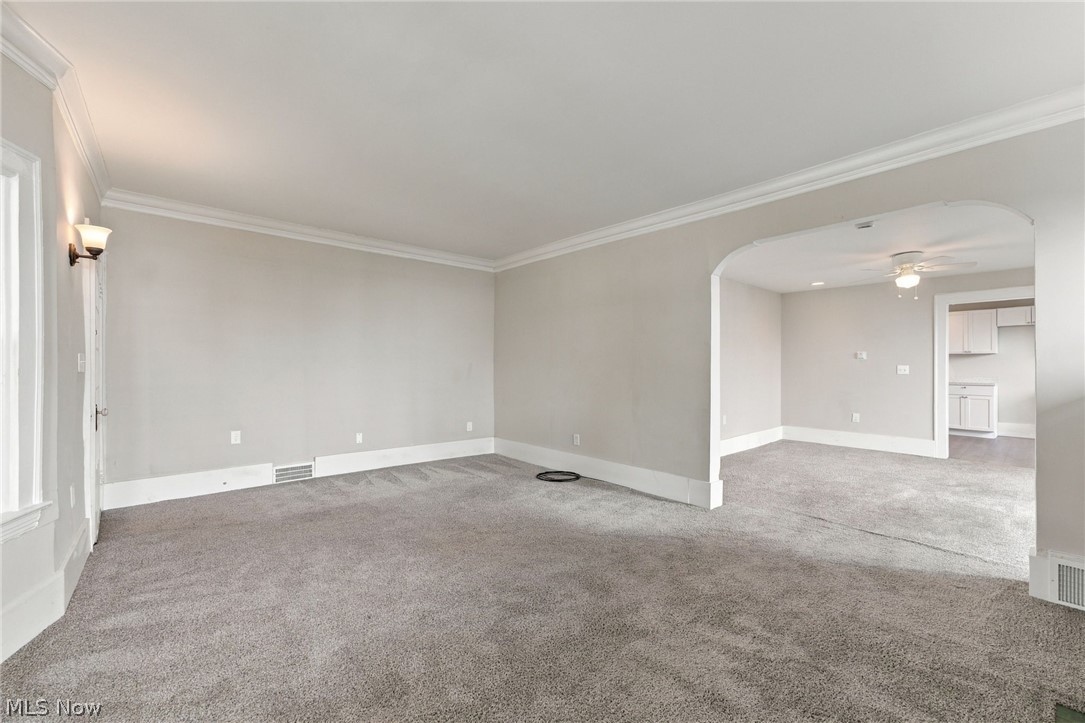 3692-3694 E 147th Street Cleveland OH 44120