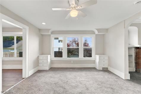 3692-3694 E 147th Street Cleveland OH 44120