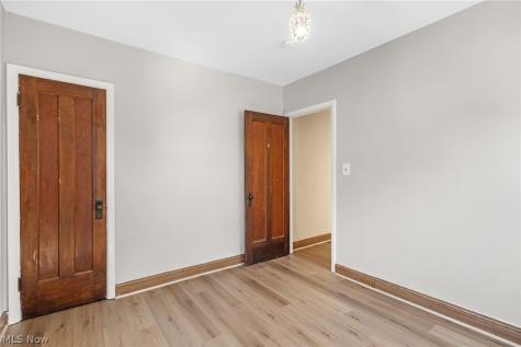 3812 W 135th Street Cleveland OH 44111