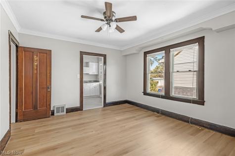 3812 W 135th Street Cleveland OH 44111