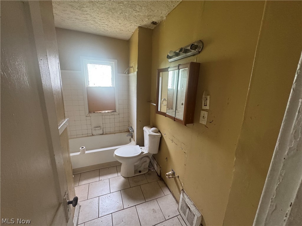 13921 Mayfair Avenue East Cleveland OH 44112