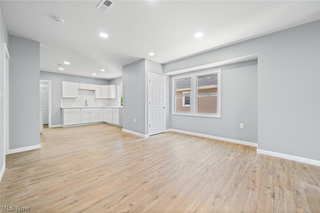 3925 Riverside Avenue Cleveland OH 44109