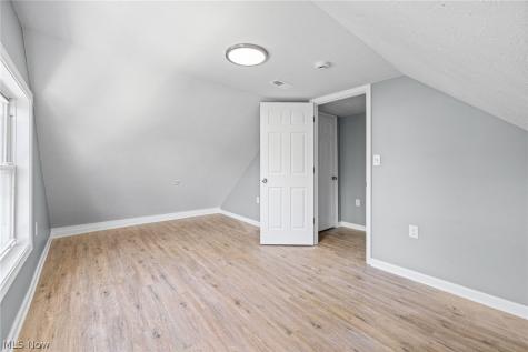 3925 Riverside Avenue Cleveland OH 44109