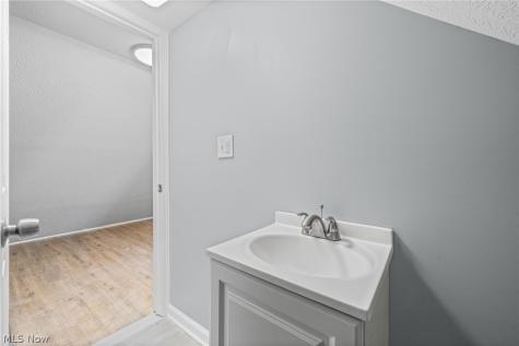 3925 Riverside Avenue Cleveland OH 44109