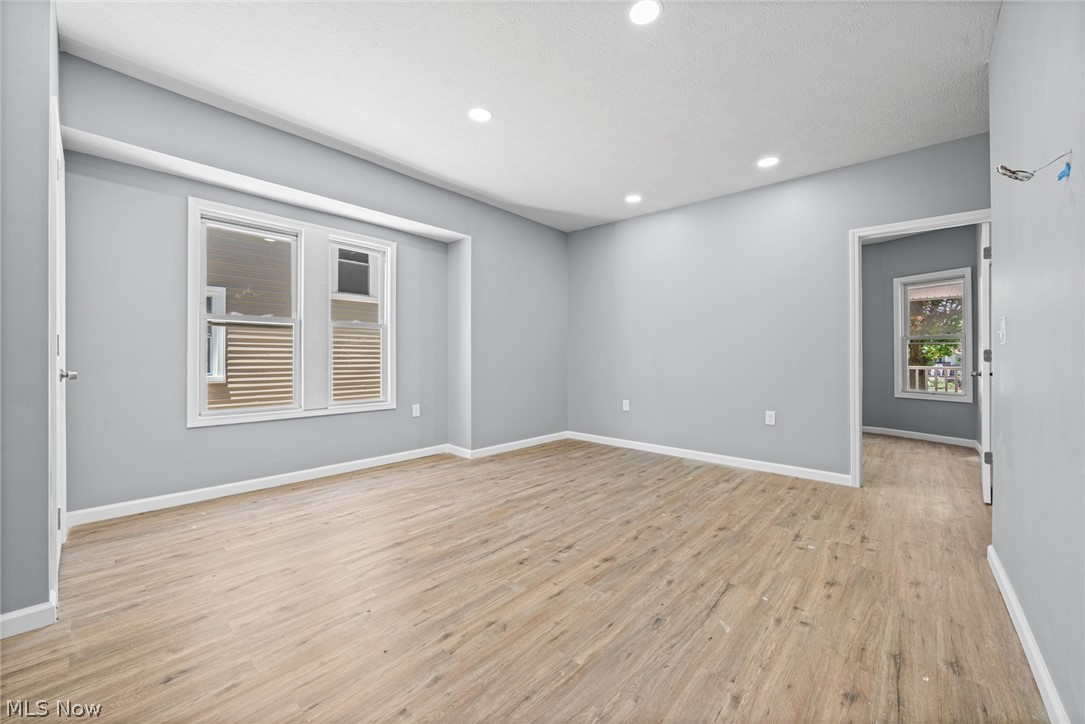3925 Riverside Avenue Cleveland OH 44109