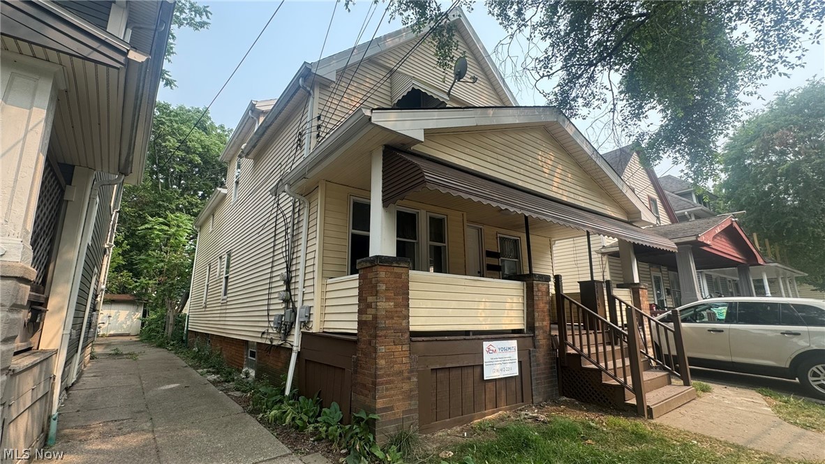 3449 W 54th Street Cleveland OH 44102