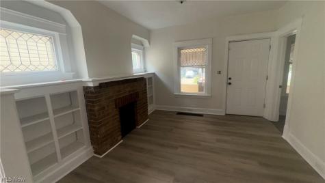 3449 W 54th Street Cleveland OH 44102