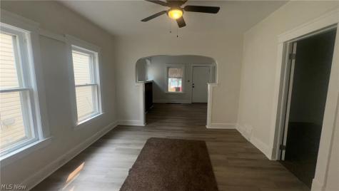 3449 W 54th Street Cleveland OH 44102