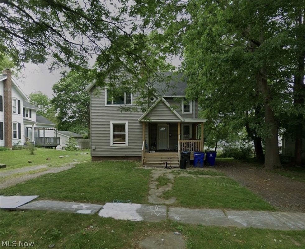 246 Grant Street Ravenna OH 44266