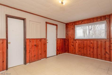 246 Grant Street Ravenna OH 44266