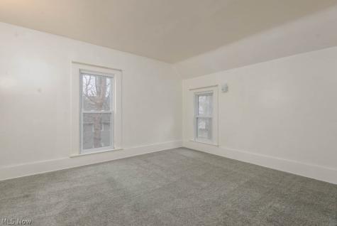 246 Grant Street Ravenna OH 44266