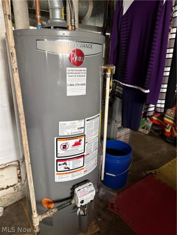 4138 E 142nd Street Cleveland OH 44128