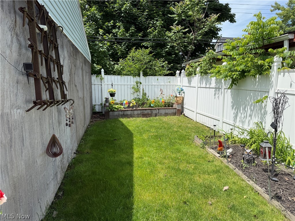 4138 E 142nd Street Cleveland OH 44128