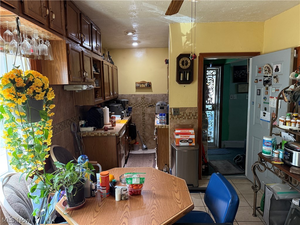 4138 E 142nd Street Cleveland OH 44128