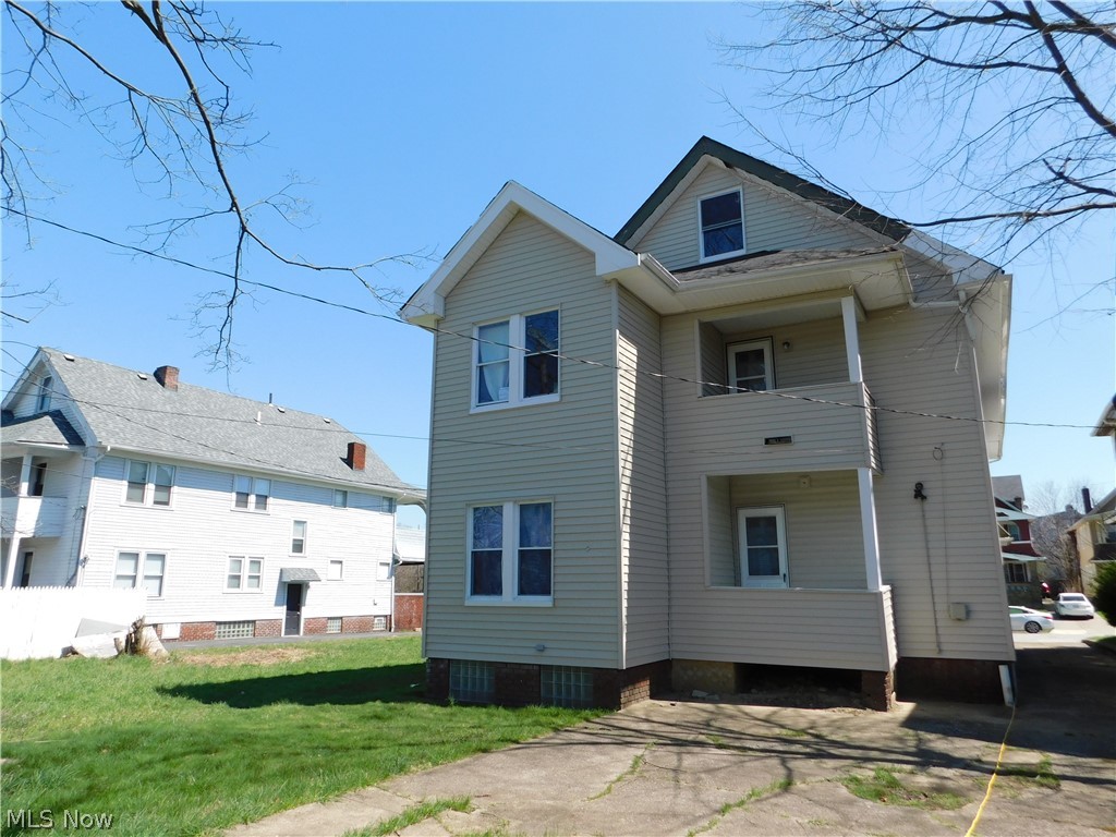 1600 Eddington Road East Cleveland OH 44118