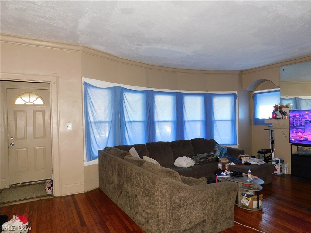 1600 Eddington Road East Cleveland OH 44118