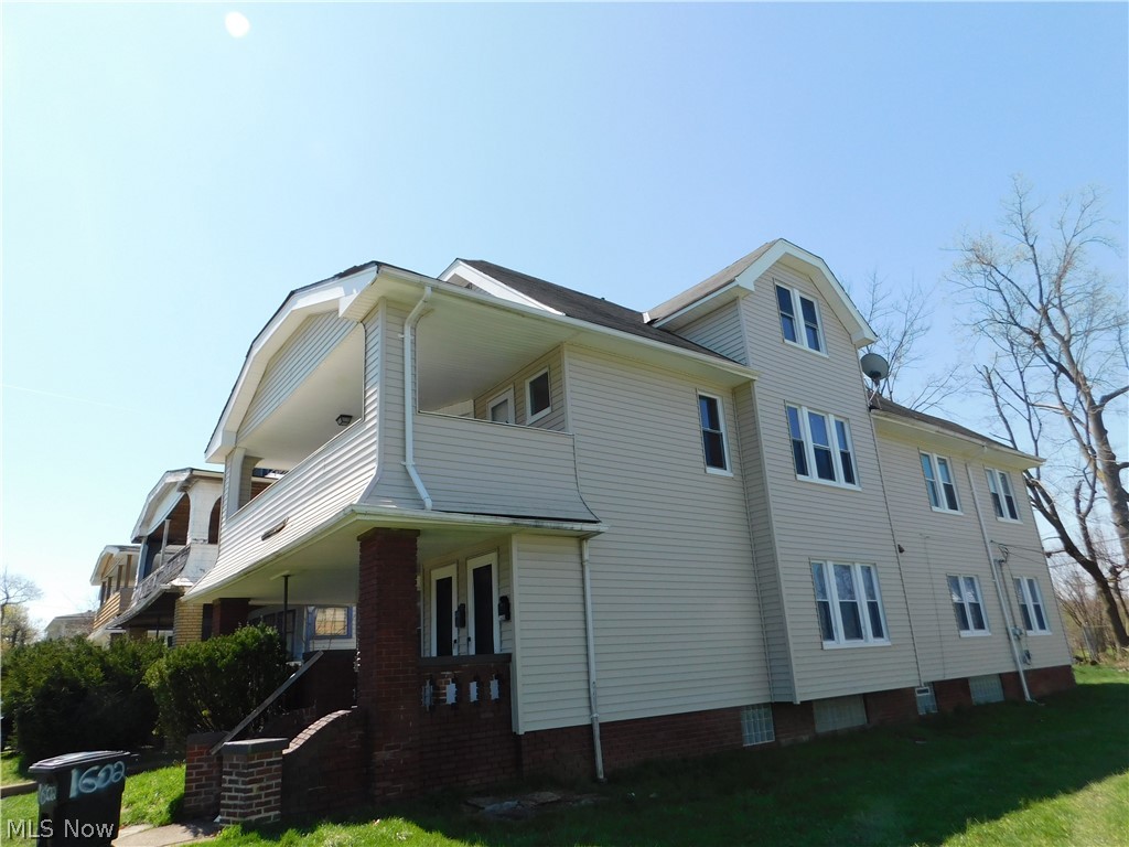 1600 Eddington Road East Cleveland OH 44118