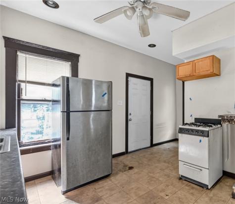 1186 E 114th Street Cleveland OH 44108