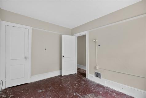 1186 E 114th Street Cleveland OH 44108