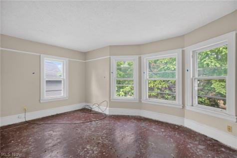 1186 E 114th Street Cleveland OH 44108
